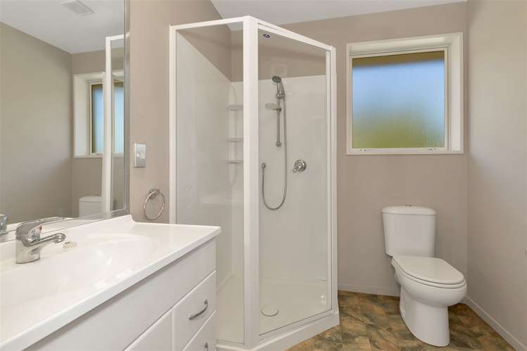 2 Hillview Place Amberley_11