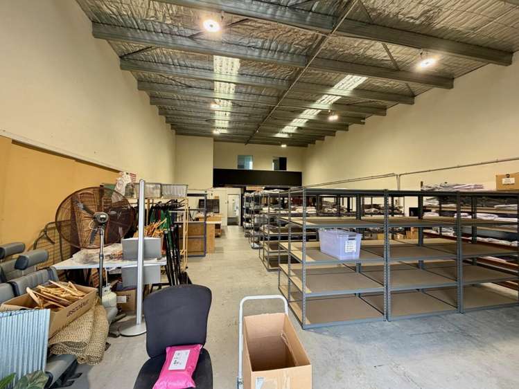 94 Ford Road Onekawa_1