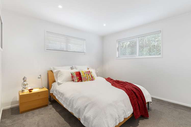 2/36 Pemberton Avenue Bayview_13