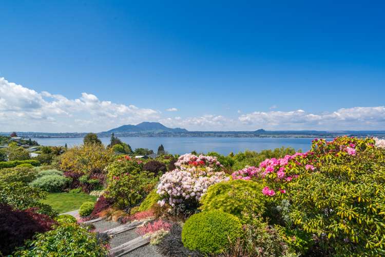 27 Wakeman Road | Acacia Bay | Taupō | Houses for Sale - One Roof