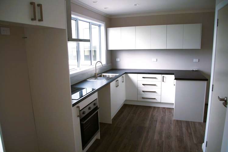 828 Hursthouse Road Inglewood_7