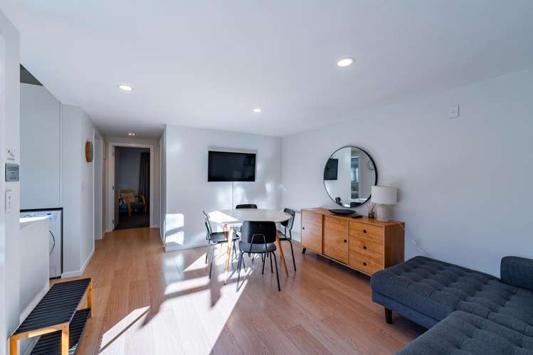 84 Helwick Street Wanaka_23