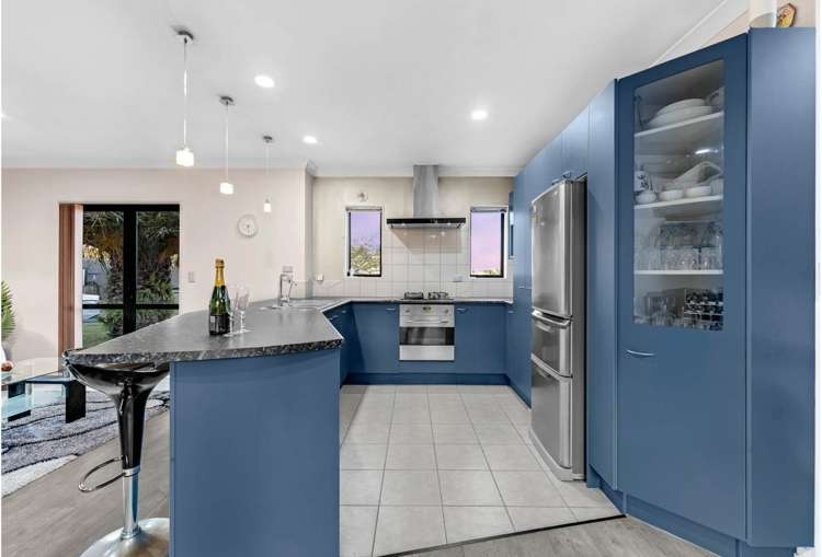 6 Cairnsvale Rise Manurewa_4