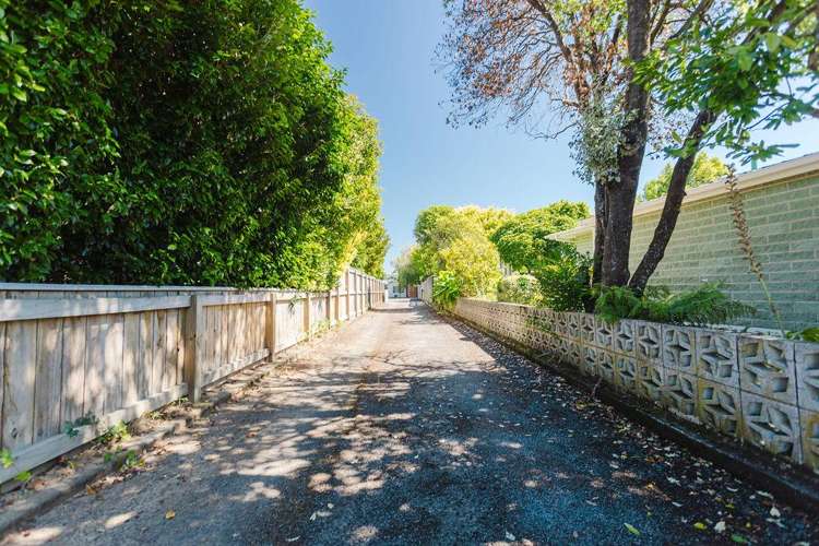 45 Guy Street Dannevirke_17