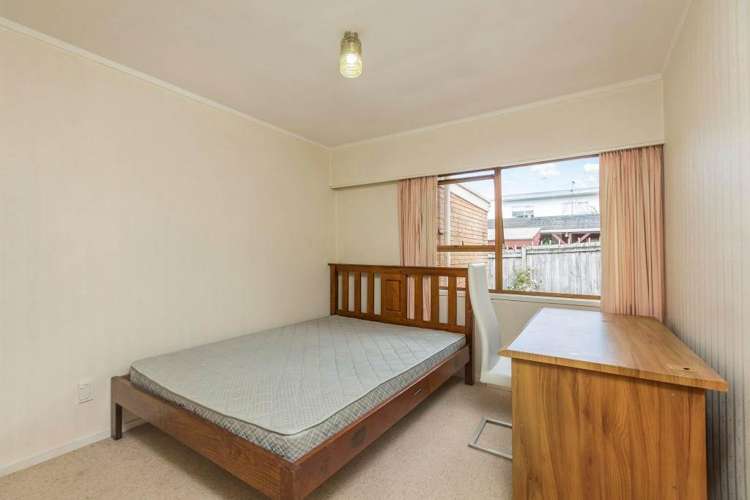 4 Langana Avenue Browns Bay_11