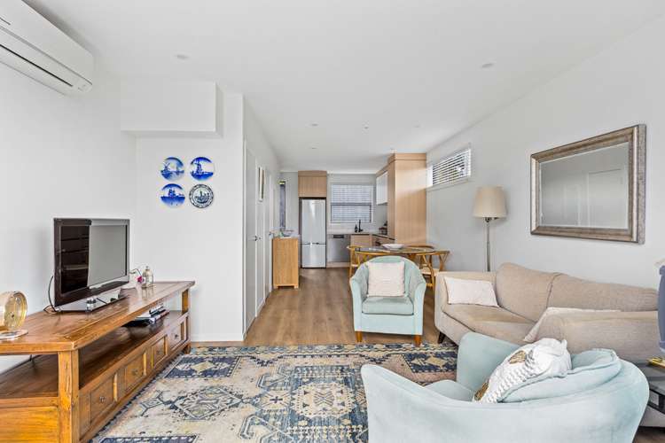 8/48 Salisbury Road Birkdale_7