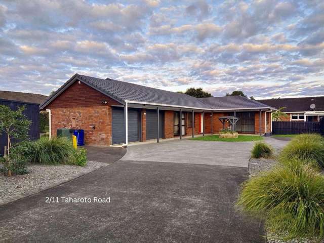 11 Taharoto Rd and 36 Lake Pupuke Dr Takapuna_2