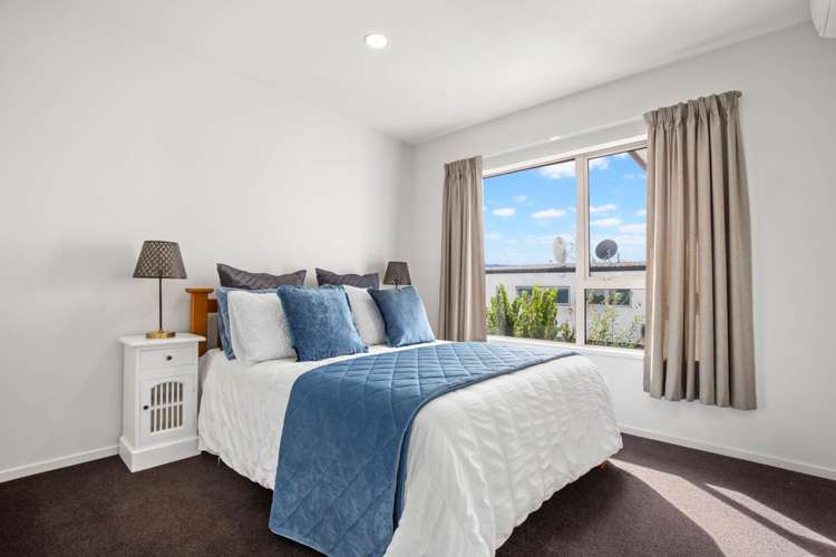 20 Fairbairn Place East Tamaki Heights_16