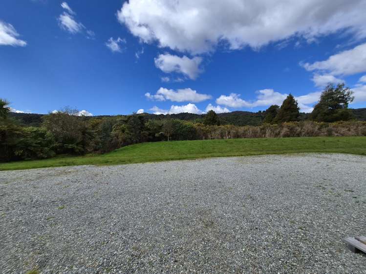 303E Marsden Road Boddytown_11