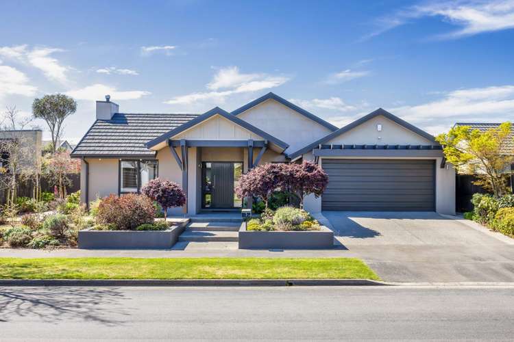 5 John Campbell Crescent_0