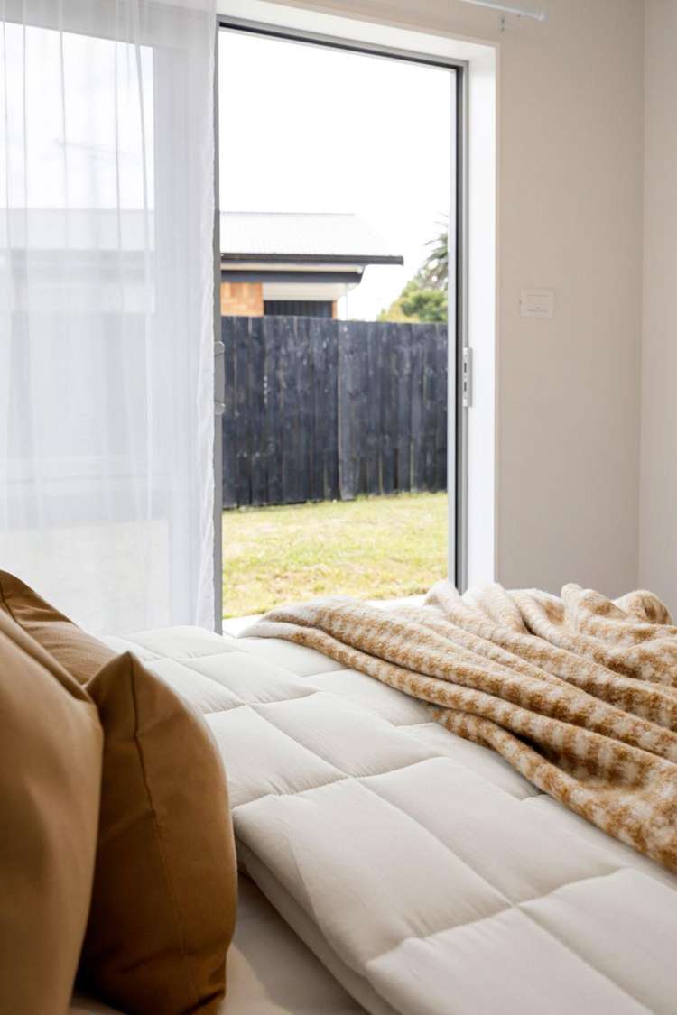 2/7 Rutherford Street Chedworth_10