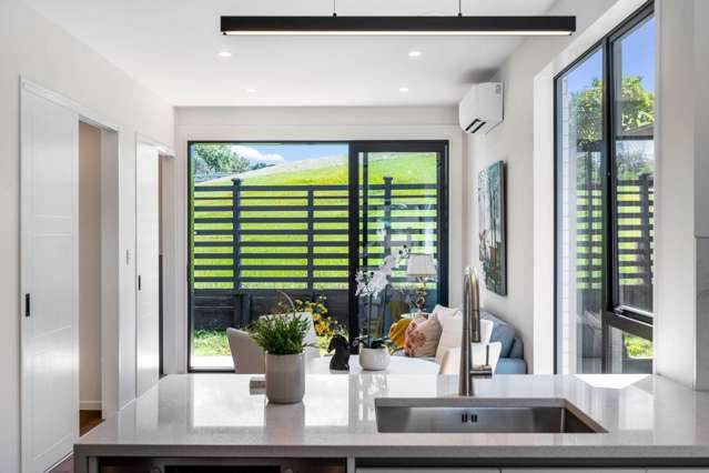 8/7 Cindy Place Pakuranga_1