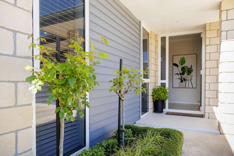 8 O'Sullivan Drive_1