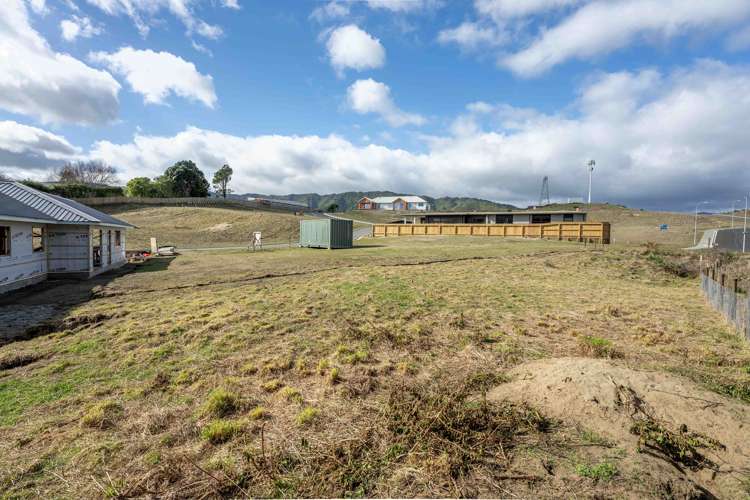 16 Anderson Park Drive Waikanae_10