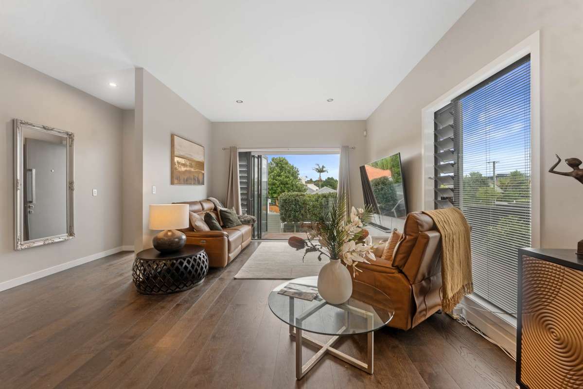 16 Sylvan Park Avenue_4