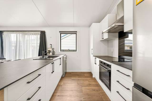 4 Matipo Street Tokomaru_2