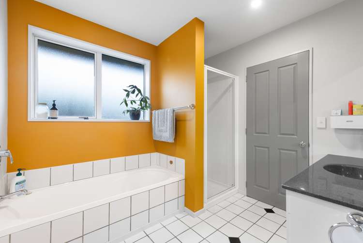 44 Welsford Street Woodend_36