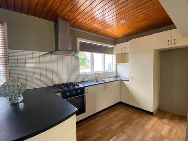 2/15 Gibbs Road Manurewa_2