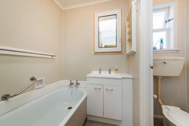 2 Signal Street Marton_20