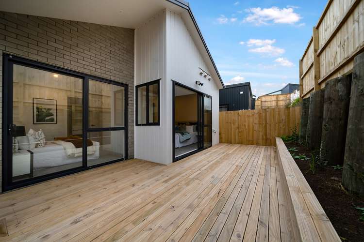 7 Horokaka Street Massey_12