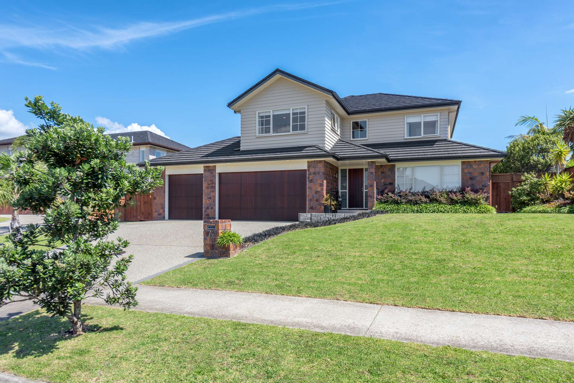 74 Pine Harbour Parade Beachlands_0