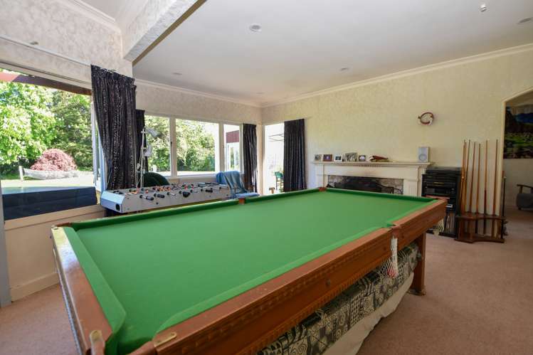 258 High Street North Carterton_9