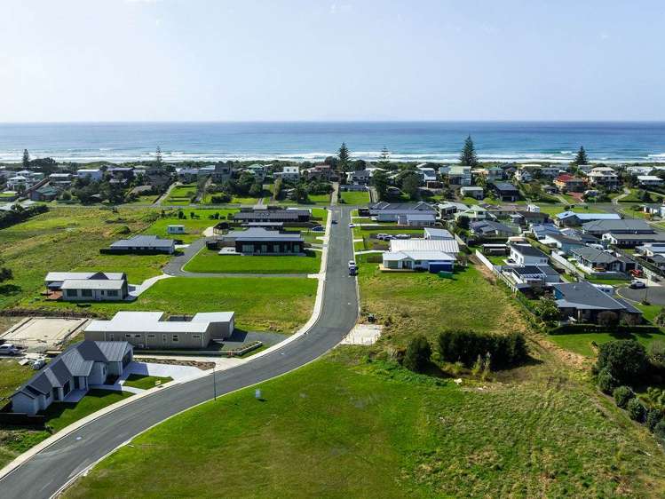 64 Reel Road Waihi Beach_1