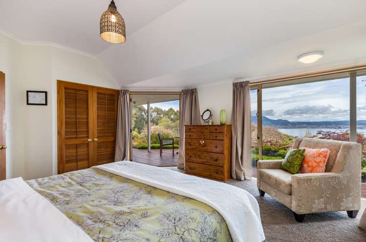 60 Te Moenga Park Acacia Bay_32