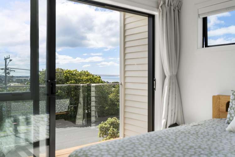 562a Beach Road Rothesay Bay_11