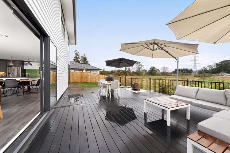 8 Te Roera Place Riverhead_2