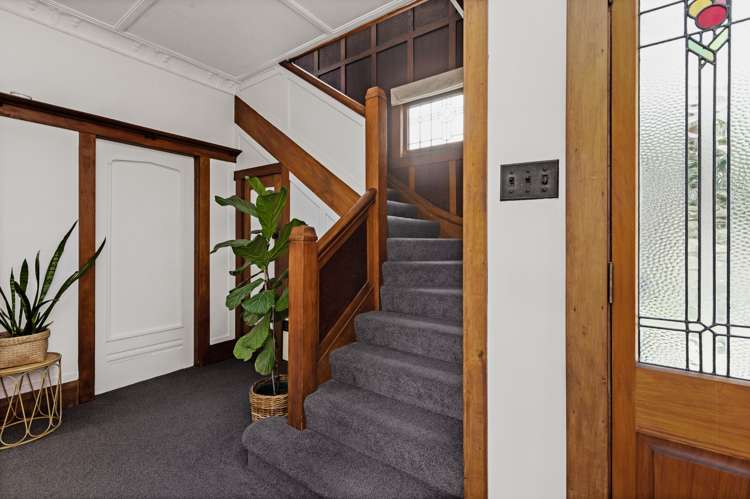 21 Coleman Terrace Bluff Hill_21