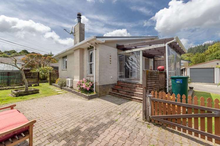 57 Moeraki Road Maoribank_19