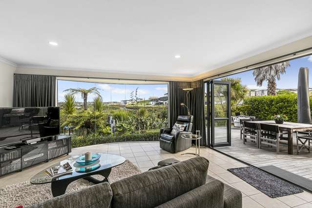 19 Tauranga Place Orewa_3