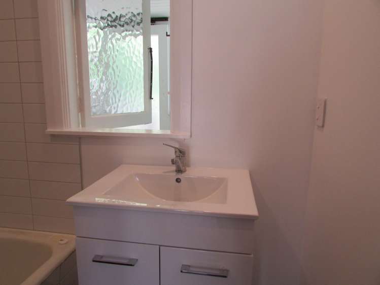 67a Jacksons Road Lyttelton_11