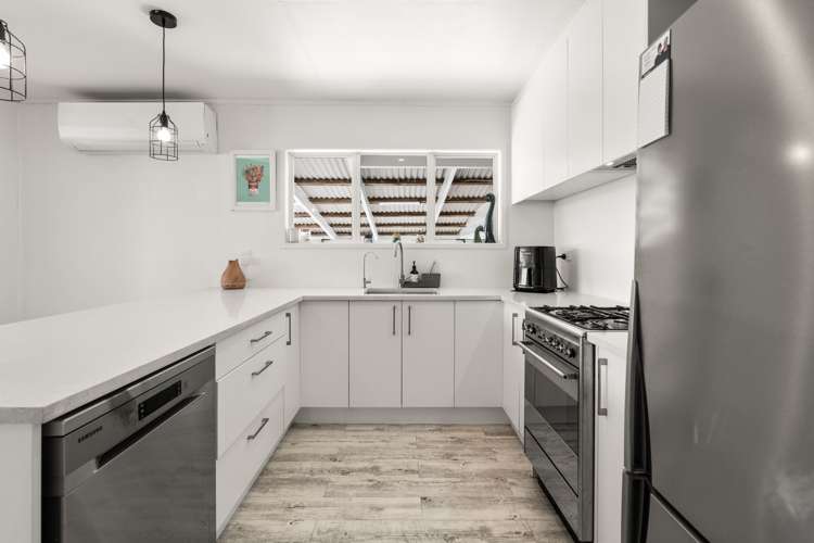 25 Hastie Lane Kaiwaka_20