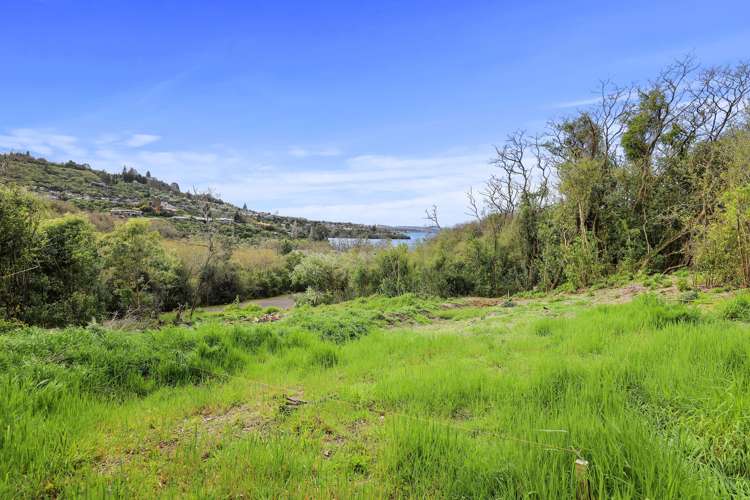 7 Parawera Drive Acacia Bay_5