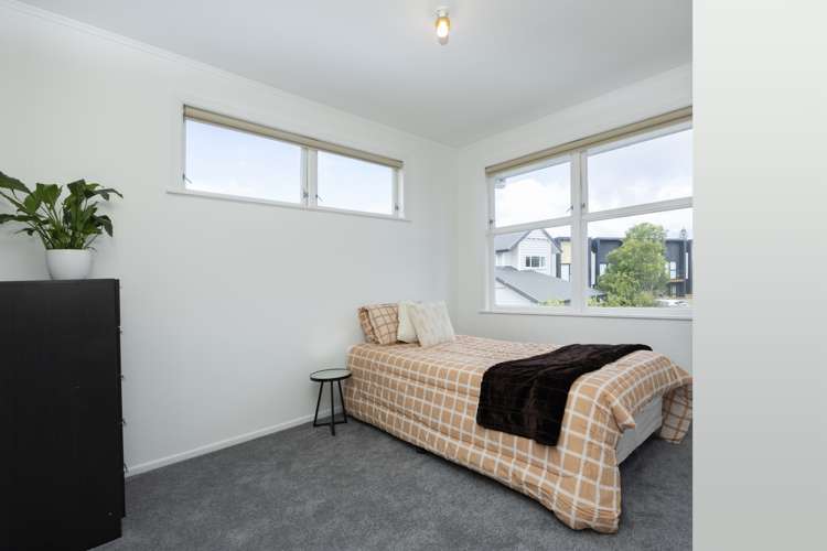 33 Dawnhaven Drive Te Atatu Peninsula_12