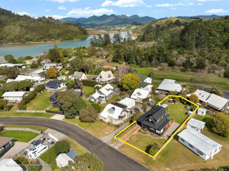 112 Brook Place Whangamata_23