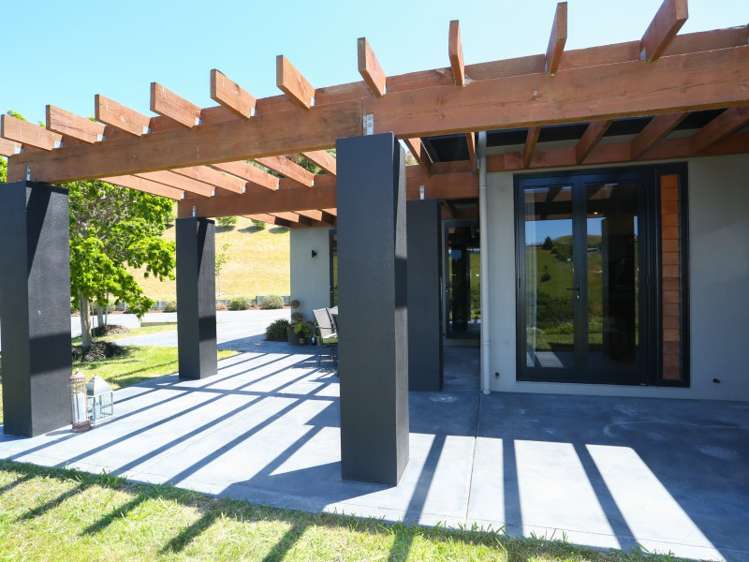 8 Outlook Terrace Taradale_14