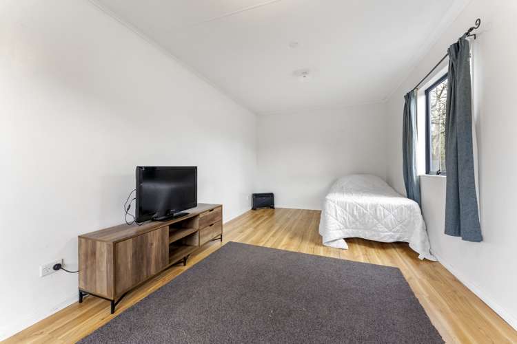 16 Dudley Street Levin_7