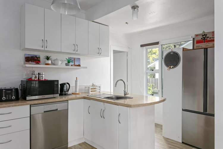 4 Elsthorpe Avenue_5