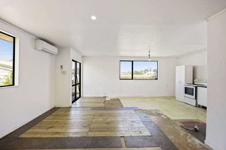 2/3 Pembrook Street Papakura_12