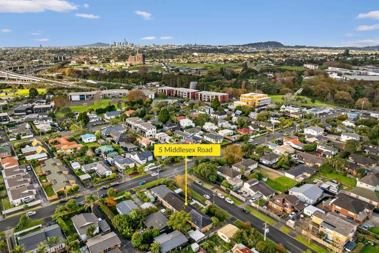 5 Middlesex Road Waterview_18