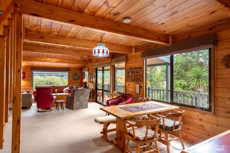 1282d Fergusson Drive Brown Owl_5