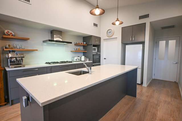 11 Racecourse Terrace Rise Hokitika_2