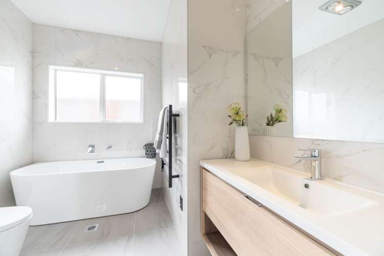 2 Greenfinch Road Hobsonville_9