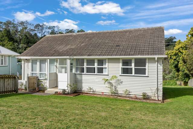 A Smart Choice! Freehold & Move In Ready