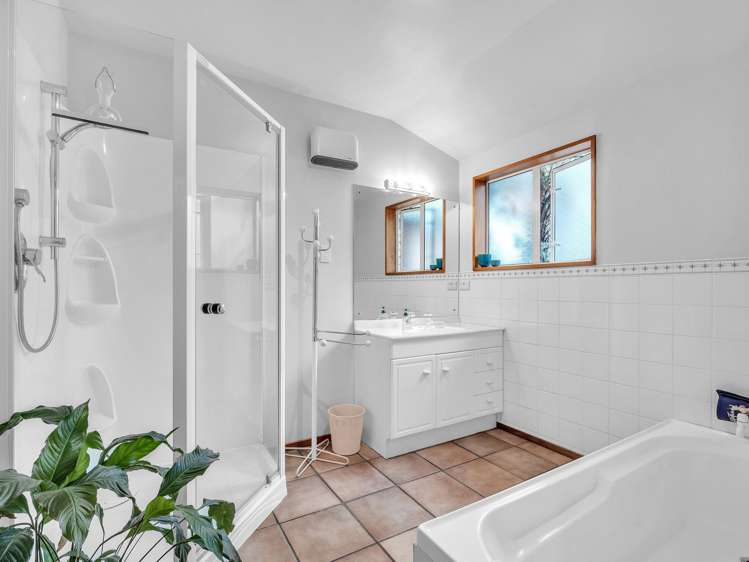 87 Halkett Road West Melton_20