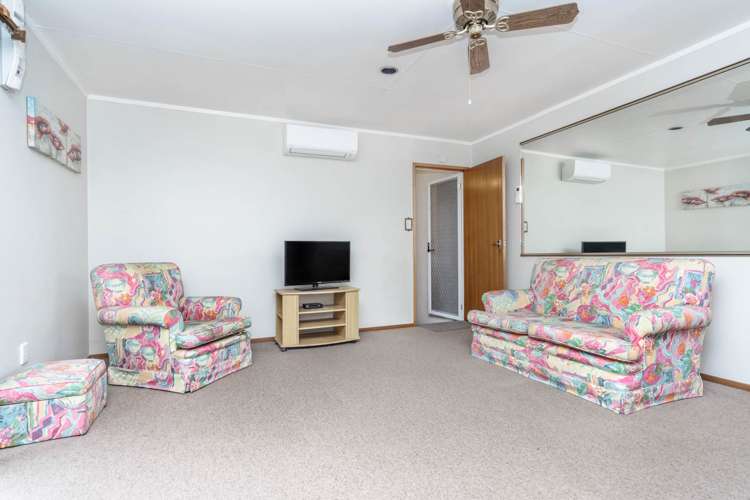 2/63 Fourth Avenue Woodhill_5