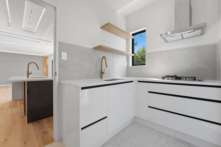16 Furlough Road Papakura_6